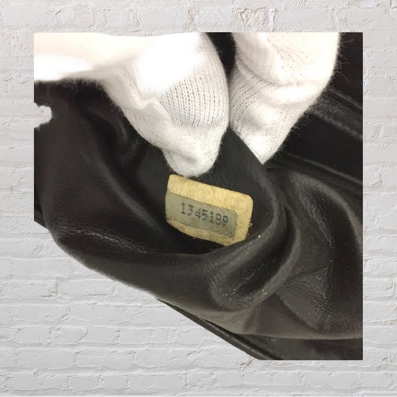 CHANEL Quilted Matelasse CC
Logo Lambskin Chain Shoulder Bag - Picture 9 of 12